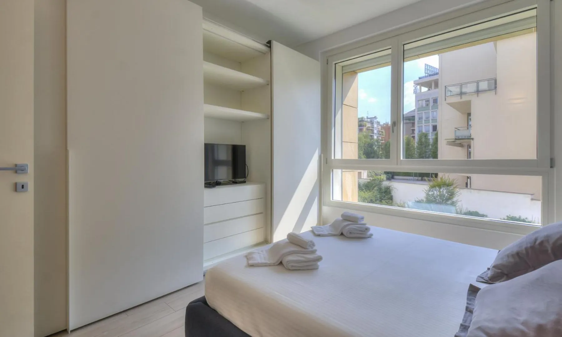 Citylife Modern Comfort Suite Milan